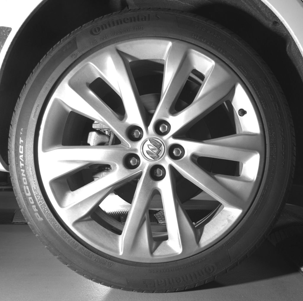 Used 2023 Buick Envision Avenir AWD/4WD image 11