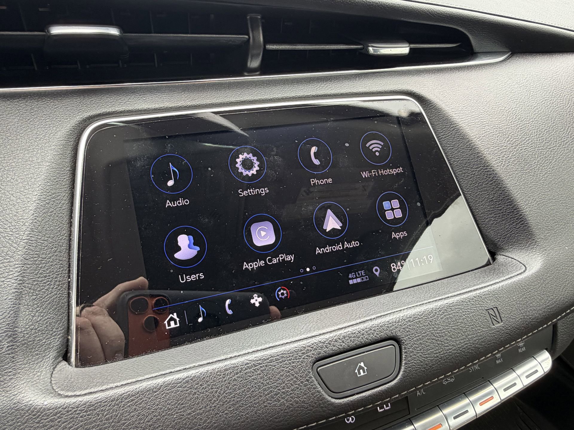 Used 2019 Cadillac XT4 Premium Luxury FWD image 26