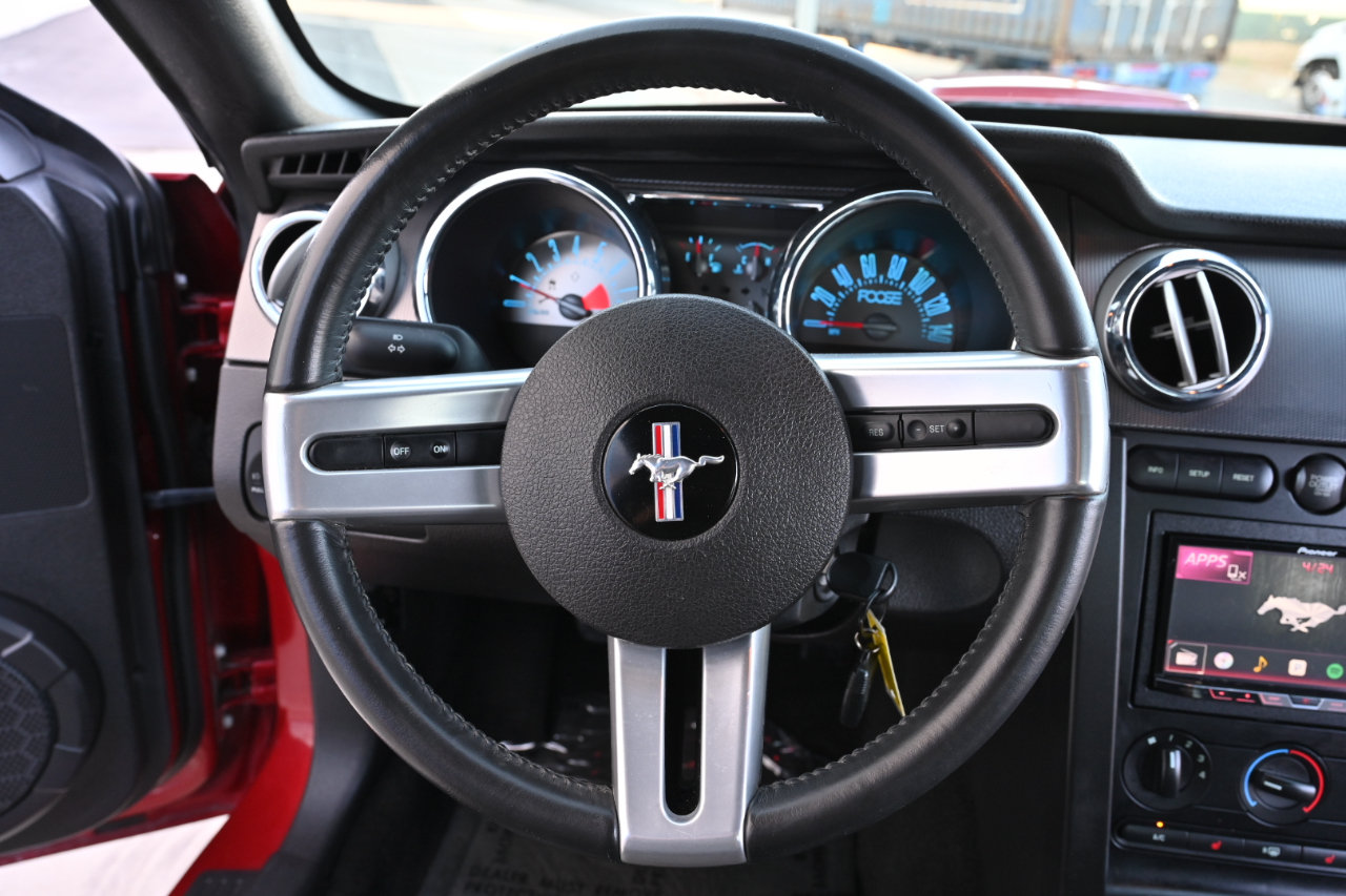 Used 2008 Ford Mustang GT Premium RWD image 17