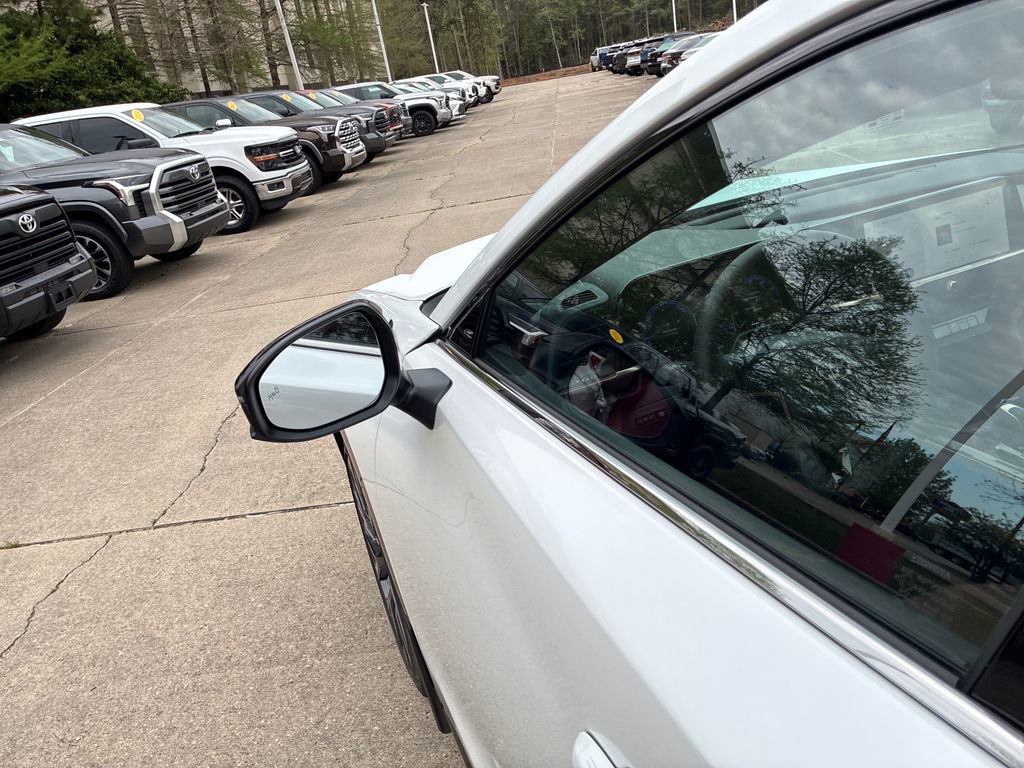 New 2026 Toyota Crown Signia image 14