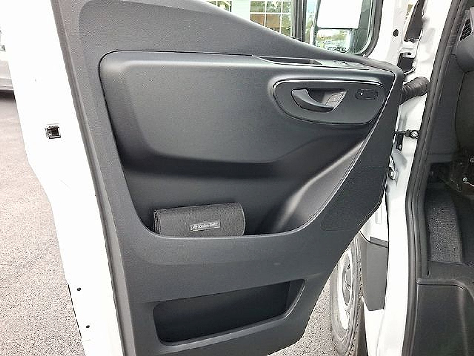 Used 2026 Mercedes-Benz Sprinter 2500 image 15