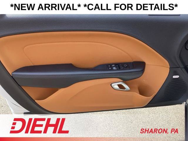 Used 2019 Dodge Challenger SXT w/ Plus Package AWD/4WD image 17