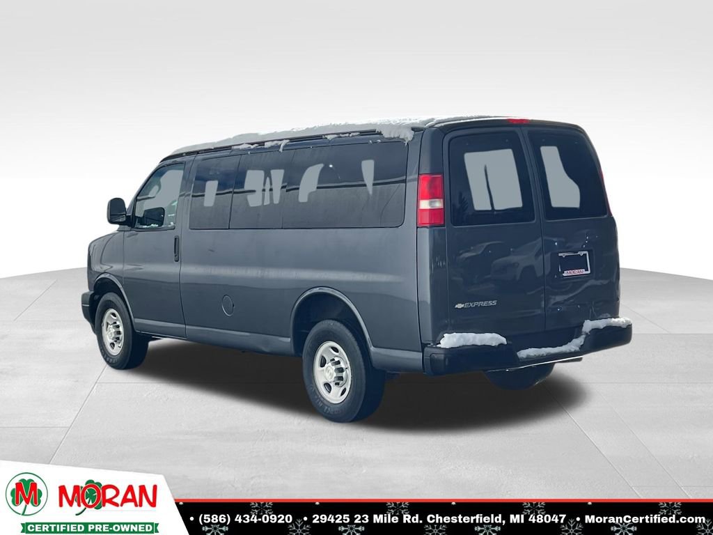 Used 2017 Chevrolet Express 2500 LS image 4