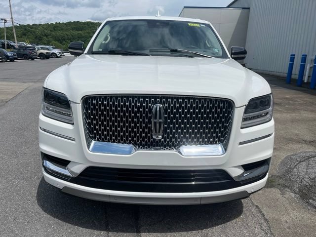 Used 2021 Lincoln Navigator Reserve AWD/4WD image 11