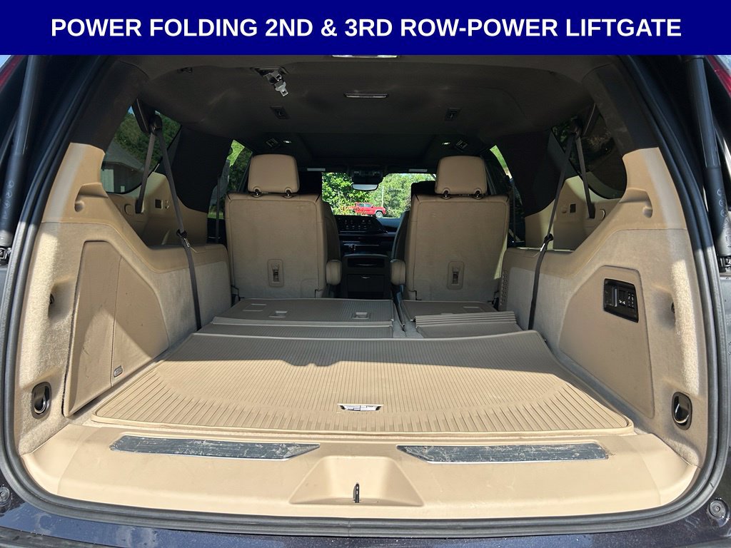 Used 2024 Cadillac Escalade ESV Premium Luxury w/ LPO, Floor Liner Package AWD/4WD image 20