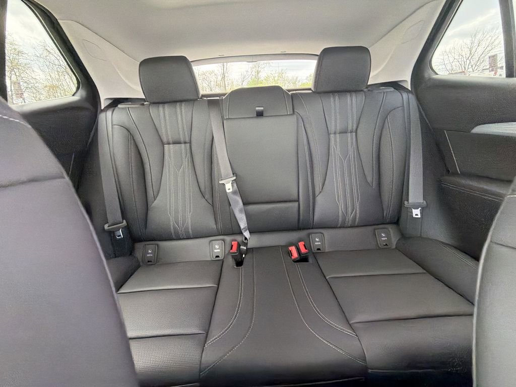 New 2026 Buick Envision Avenir AWD/4WD image 13