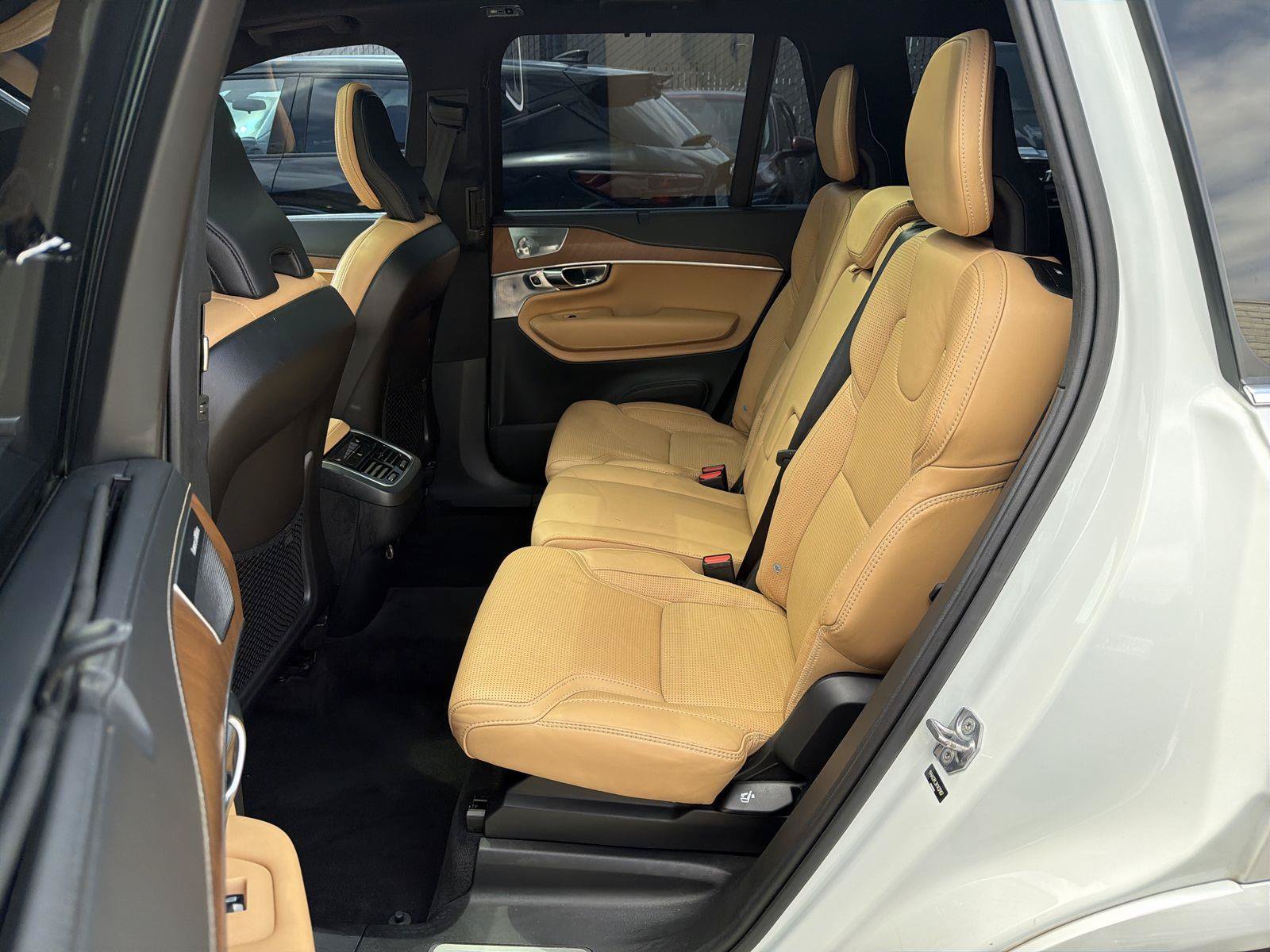 Used 2019 Volvo XC90 T6 Inscription w/ Luxury Package AWD/4WD image 25