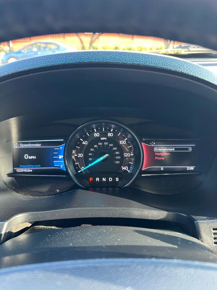 Used 2016 Ford Explorer XLT w/ Equipment Group 202A AWD/4WD image 35