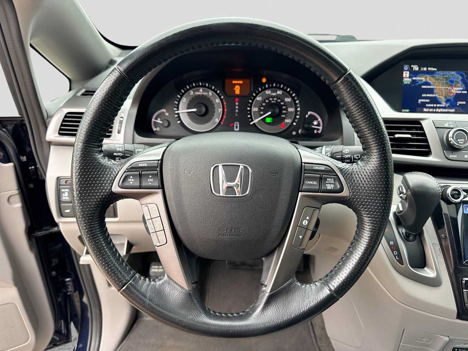 Used 2017 Honda Odyssey Touring image 24