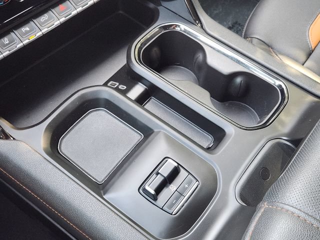 Used 2025 GMC Sierra 2500 AT4 w/ AT4 Premium Plus Package AWD/4WD image 23