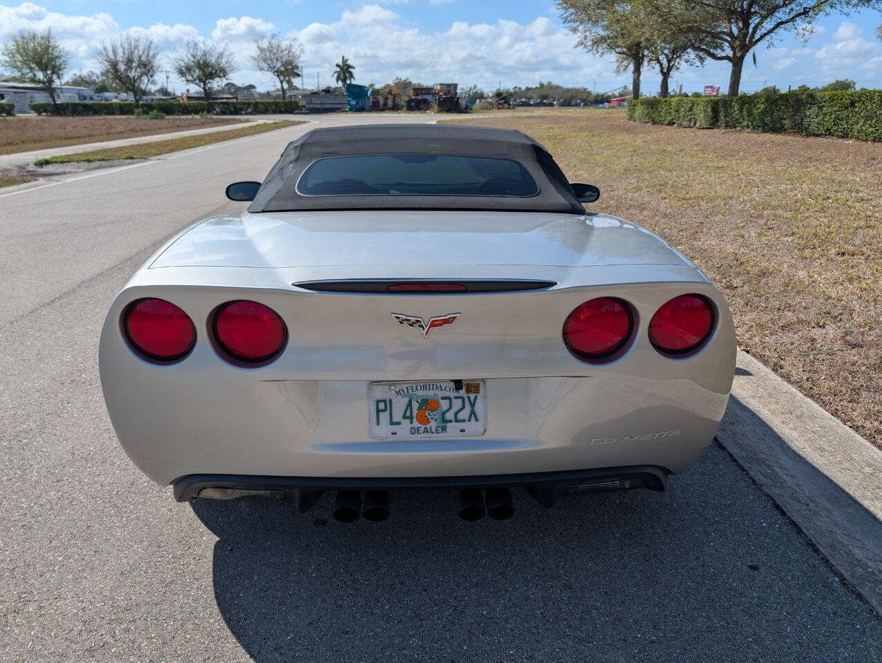 Used 2006 Chevrolet Corvette Convertible w/ Preferred Equipment Group image 7