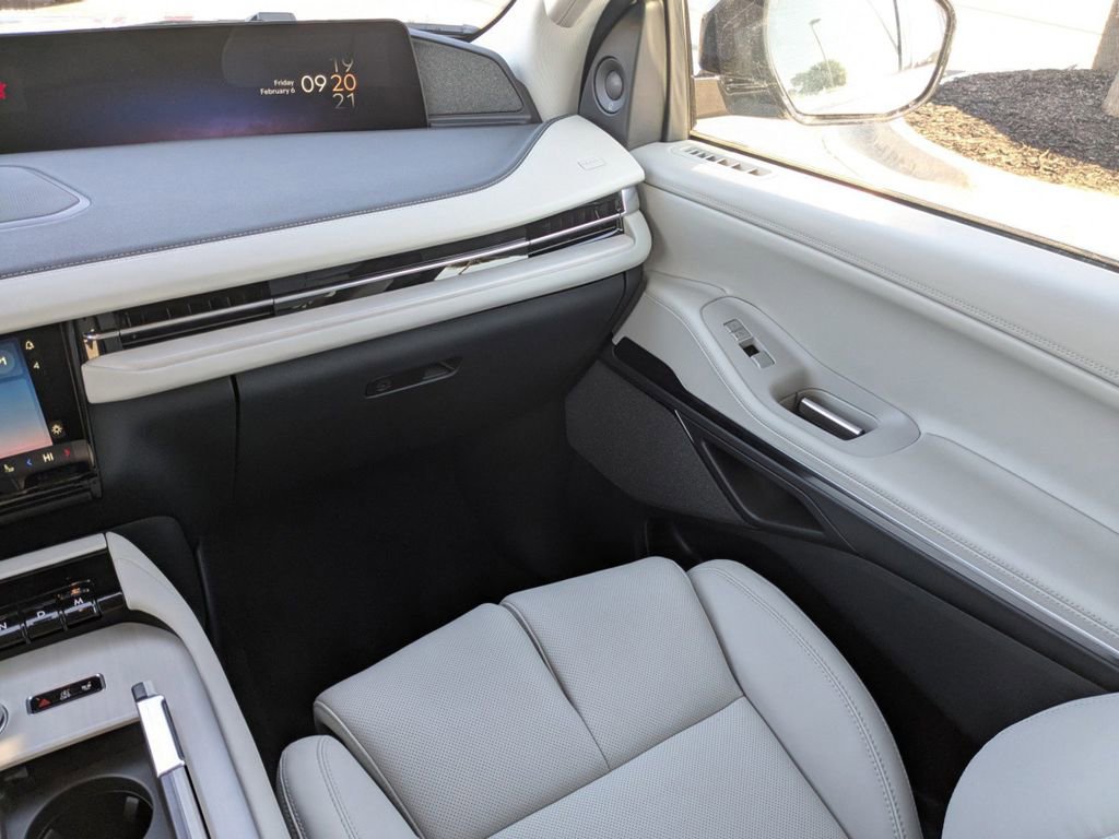 New 2026 Lincoln Navigator Reserve image 18