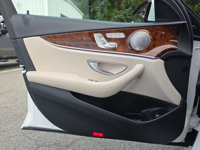 Used 2019 Mercedes-Benz E 300 image 28