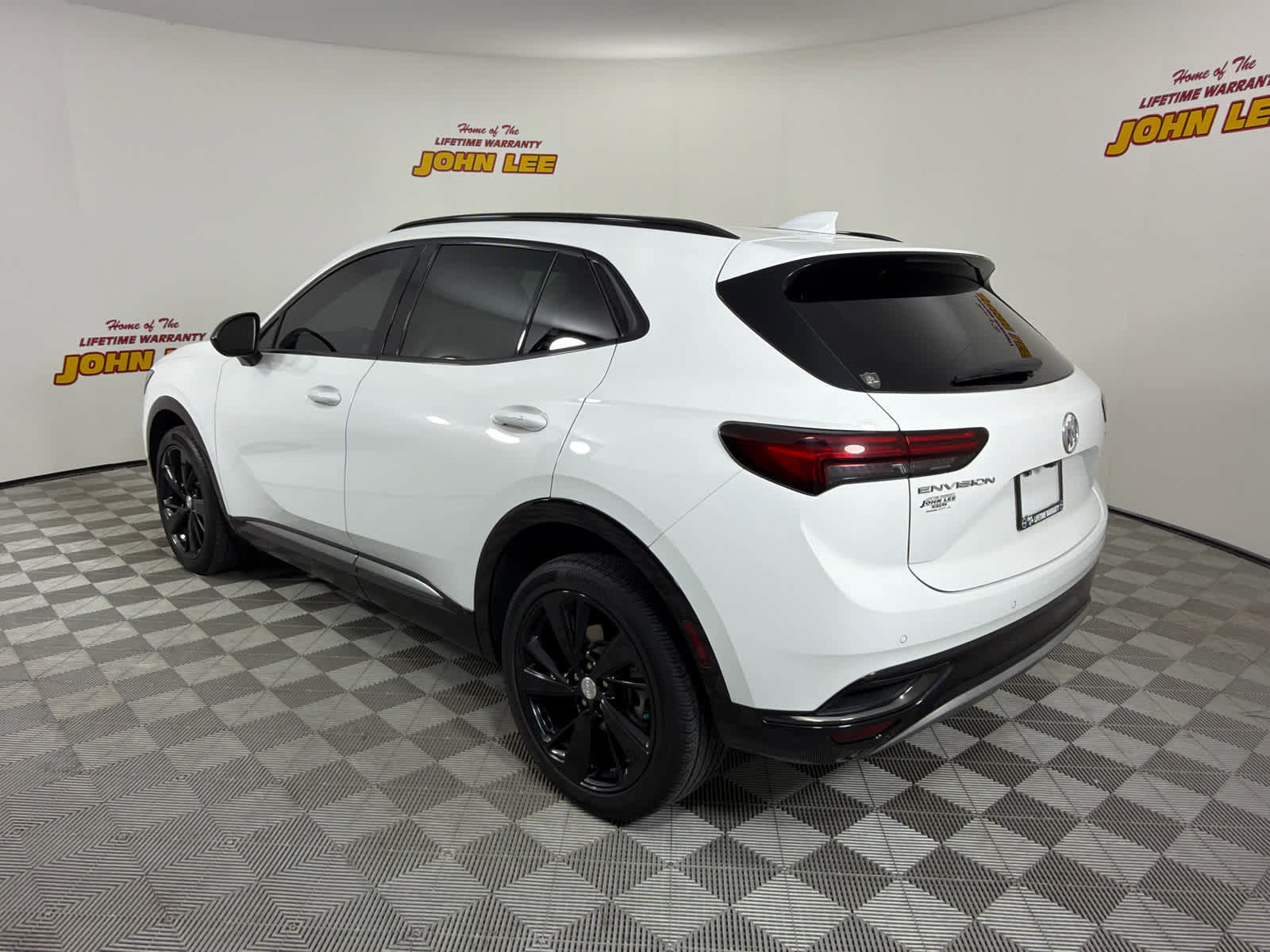 Used 2021 Buick Envision Preferred FWD image 3