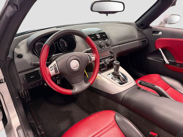 Used 2007 Saturn Sky Red Line image 8