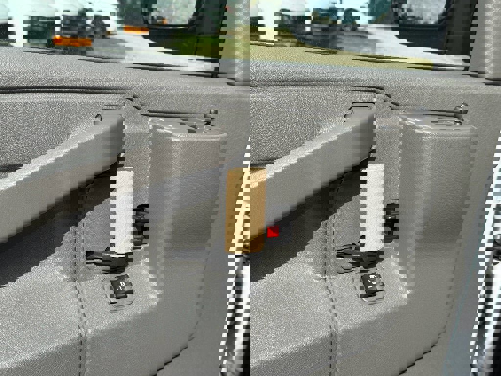 New 2025 Chevrolet Express 2500 w/ Driver Convenience Package image 9