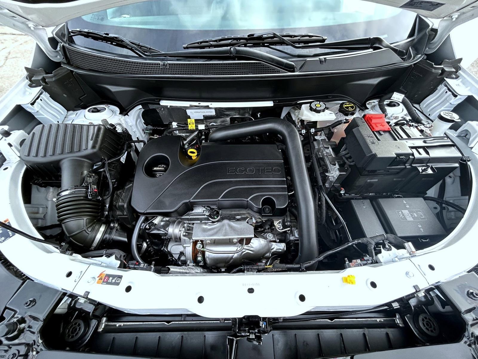 Certified 2025 Chevrolet Equinox LT image 24