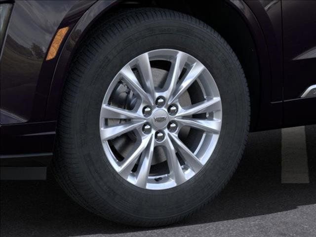 New 2025 Cadillac XT6 Luxury image 9