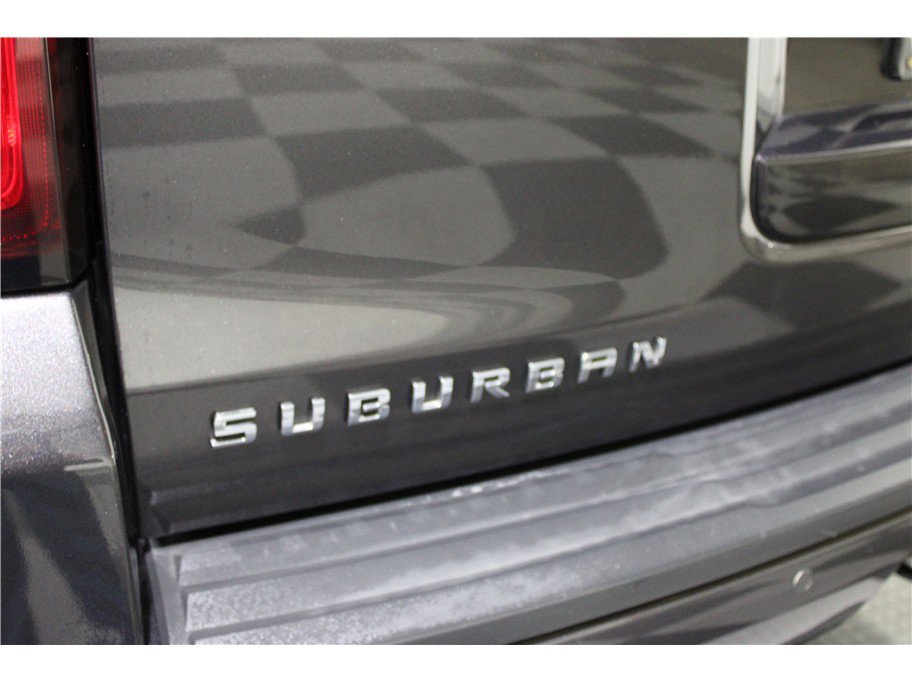 Used 2016 Chevrolet Suburban LT image 23