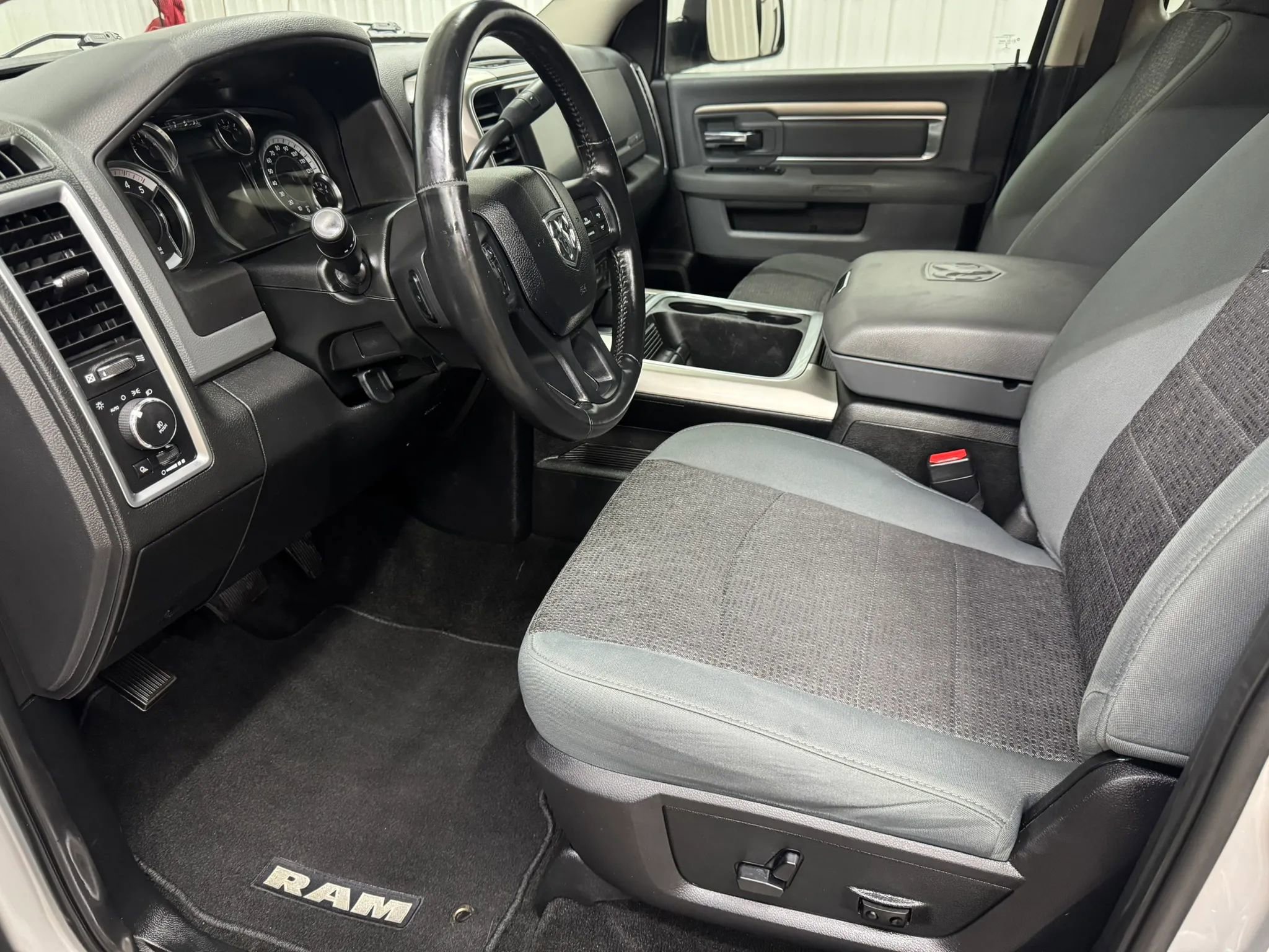 Used 2017 RAM 2500 Lone Star AWD/4WD image 10