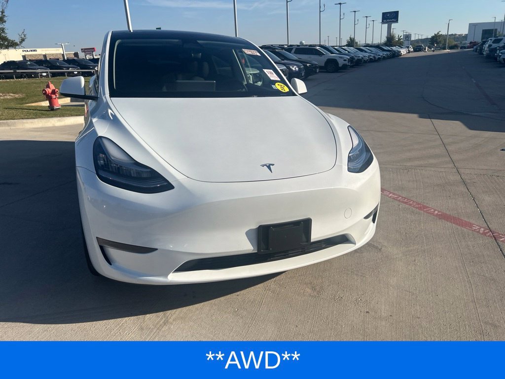 Used 2023 Tesla Model Y Long Range AWD/4WD image 2