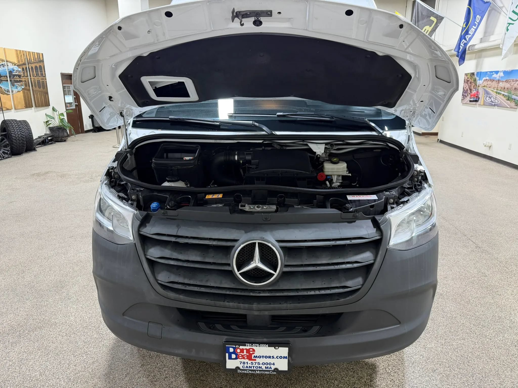 Used 2020 Mercedes-Benz Sprinter 2500 image 44