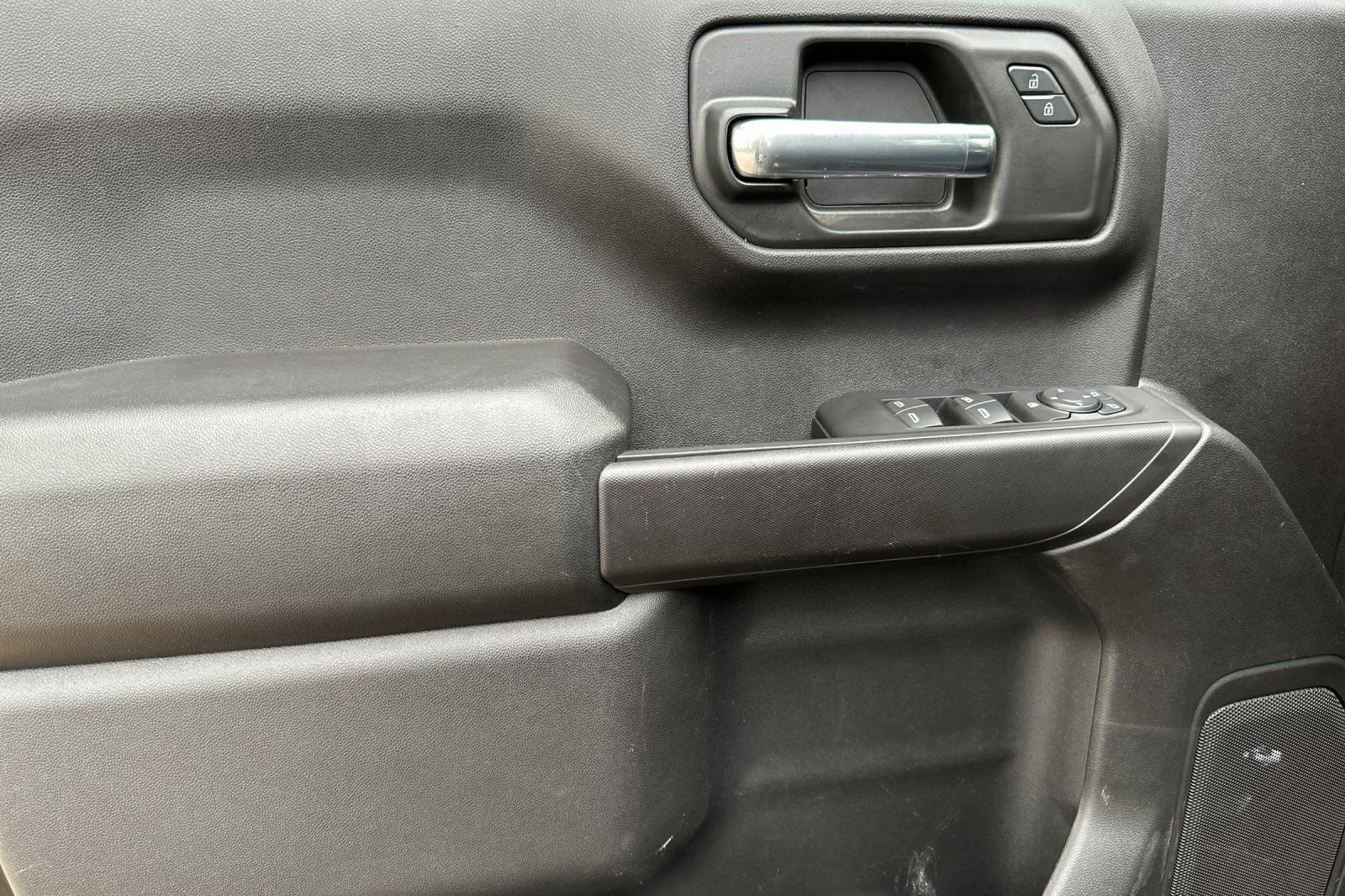 Certified 2024 Chevrolet Silverado 1500 Custom image 11