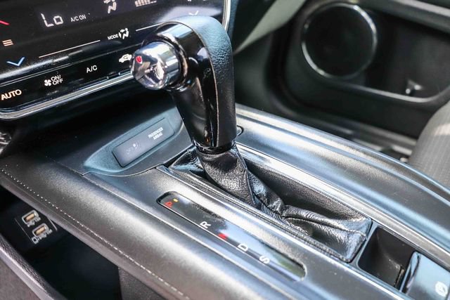 Used 2022 Honda HR-V EX image 25