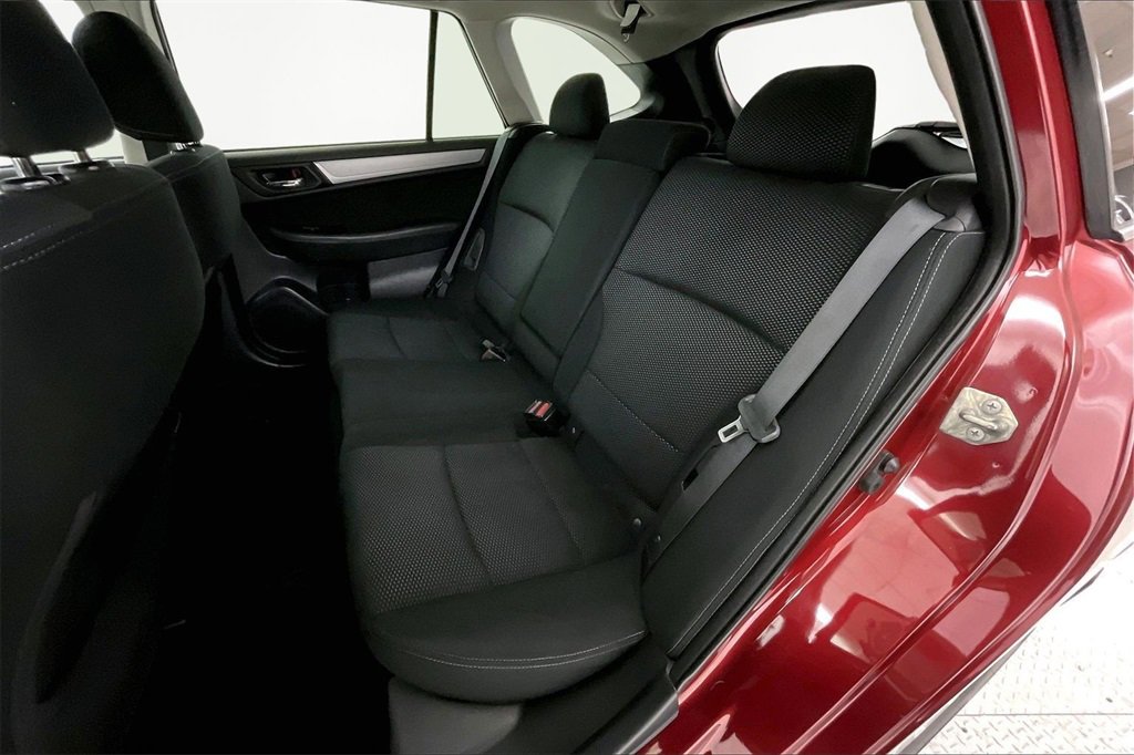 Used 2017 Subaru Outback 2.5i Premium image 19