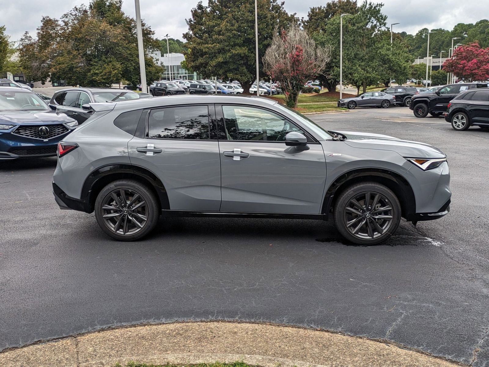 Certified 2025 Acura ADX A-Spec image 4