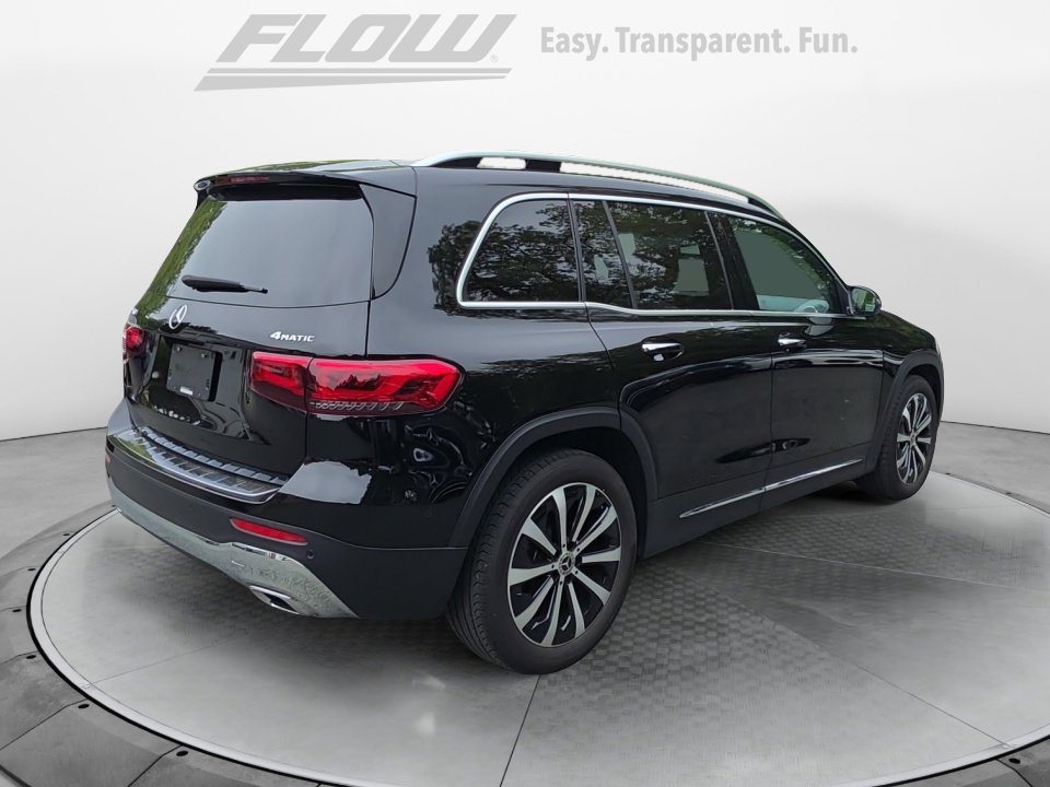 Used 2023 Mercedes-Benz GLB 250 4MATIC image 9
