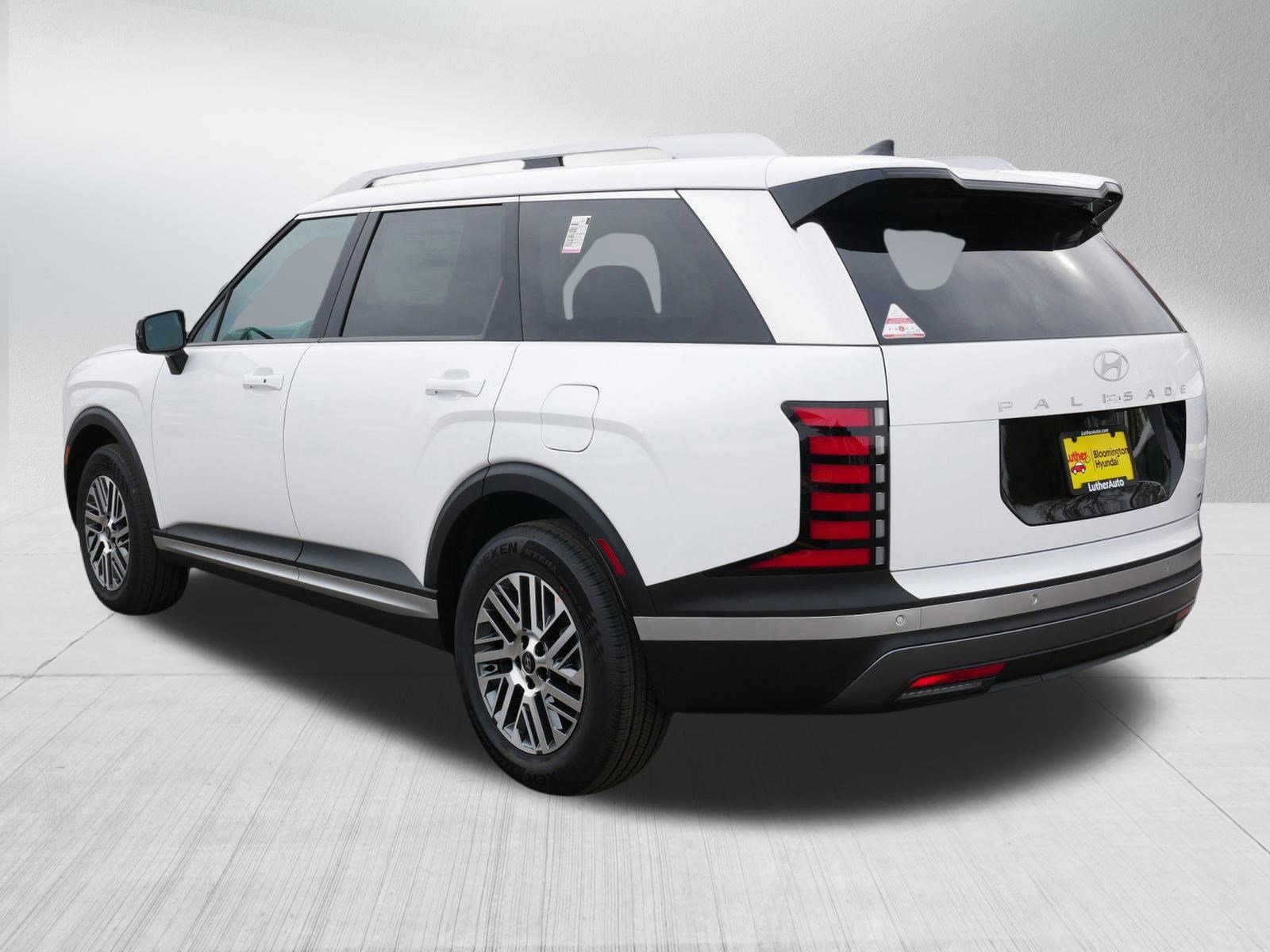 New 2026 Hyundai Palisade SEL image 3