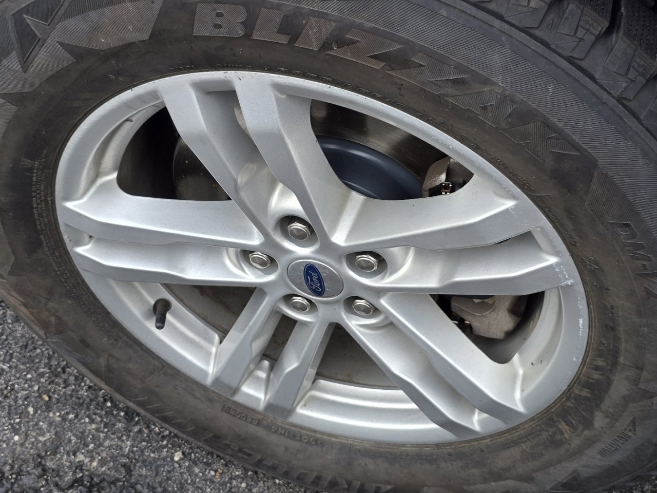 Used 2023 Ford Explorer 4WD image 9