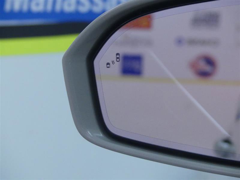 Used 2022 Lincoln Nautilus Reserve w/ Luxury Package image 27