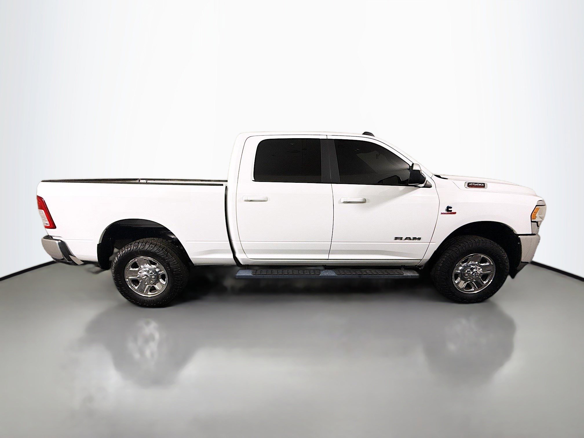 Used 2022 RAM 2500 Big Horn w/ Cold Weather Group image 11