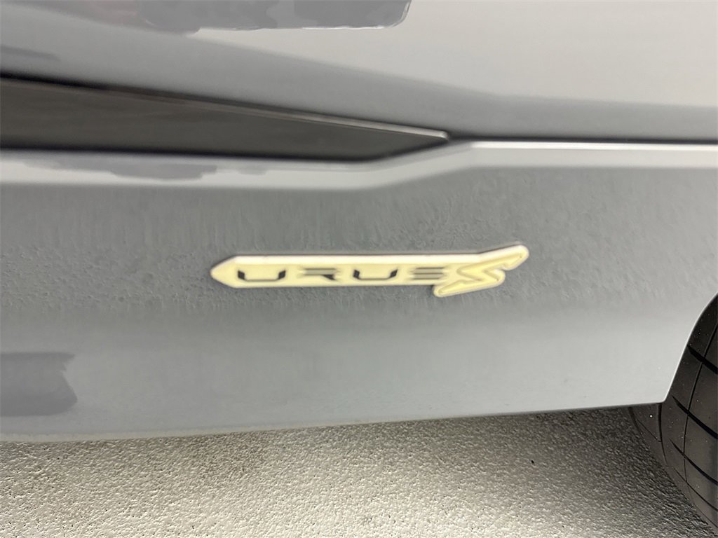 Used 2024 Lamborghini Urus S image 30