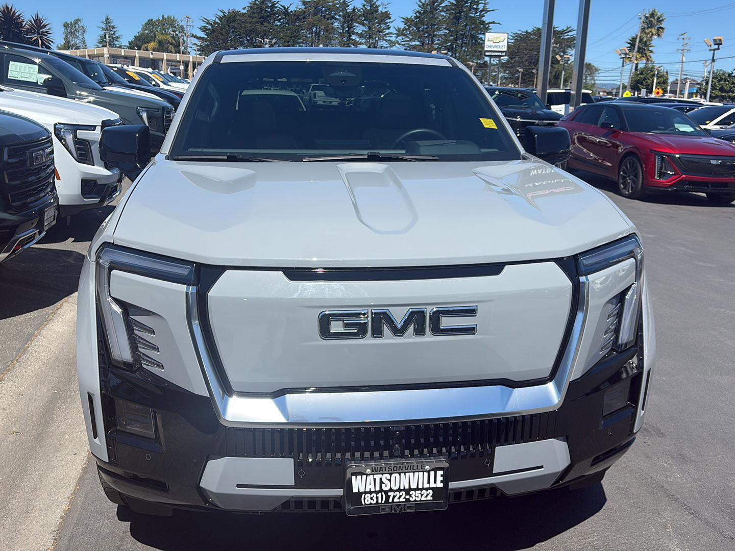 Used 2024 GMC Sierra EV Denali AWD/4WD image 7