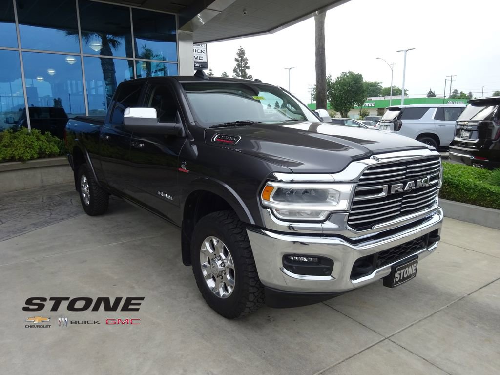 Used 2022 RAM 2500 Laramie AWD/4WD image 1