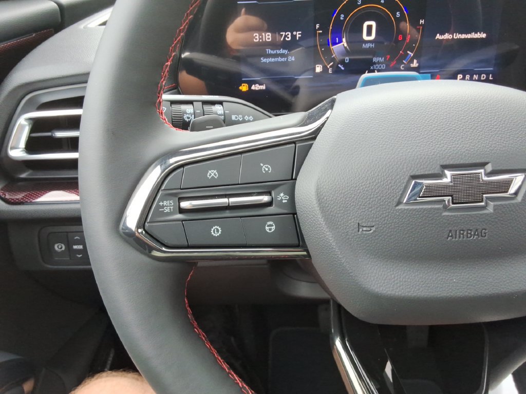 New 2027 Chevrolet Traverse RS FWD image 26