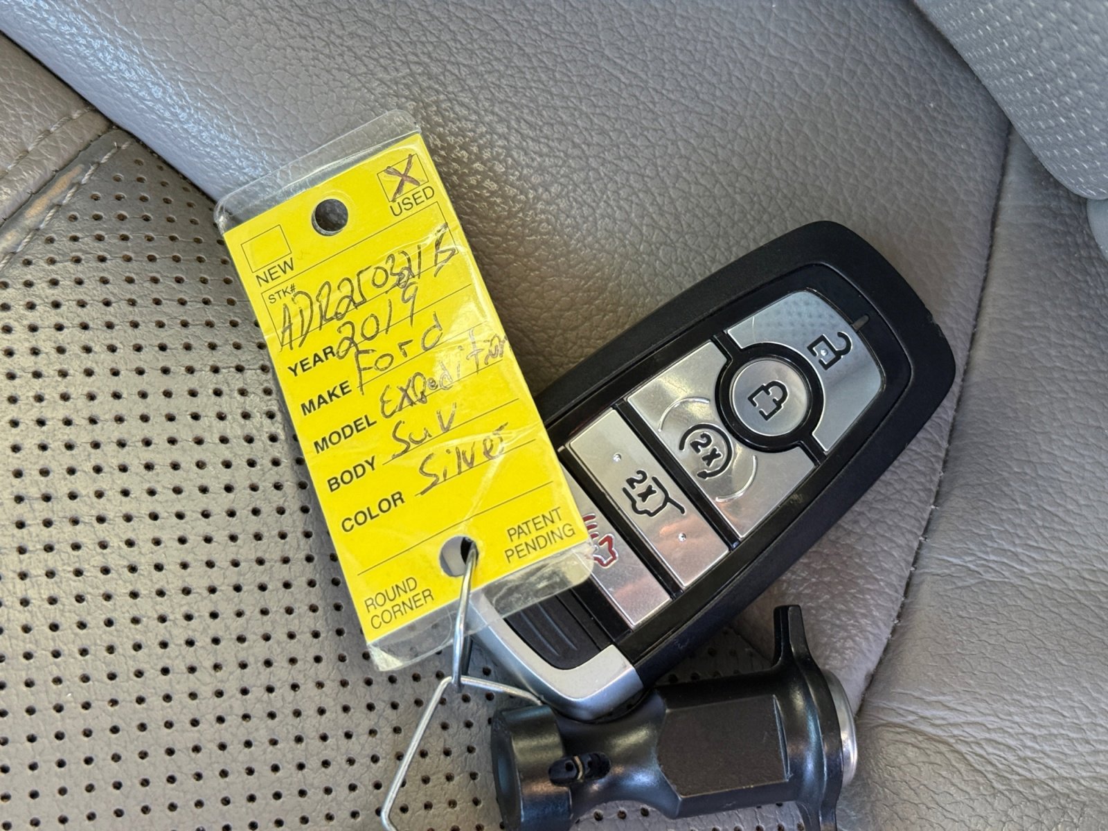 Used 2019 Ford Expedition Limited image 35