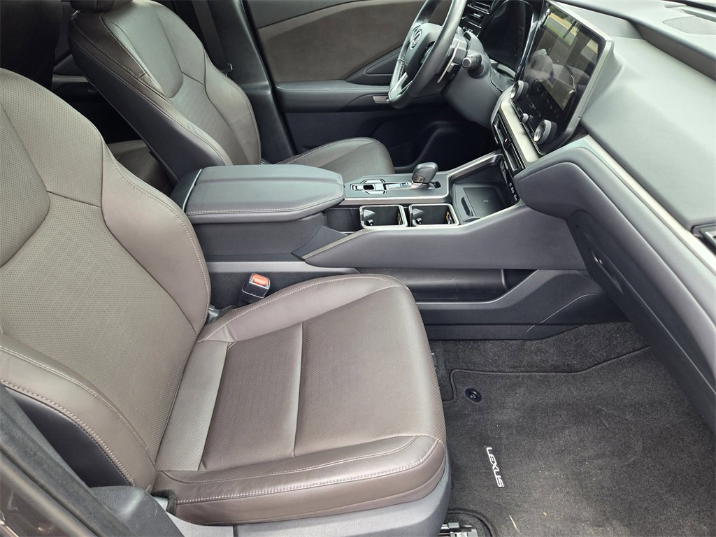 Used 2024 Lexus TX 350 FWD image 15