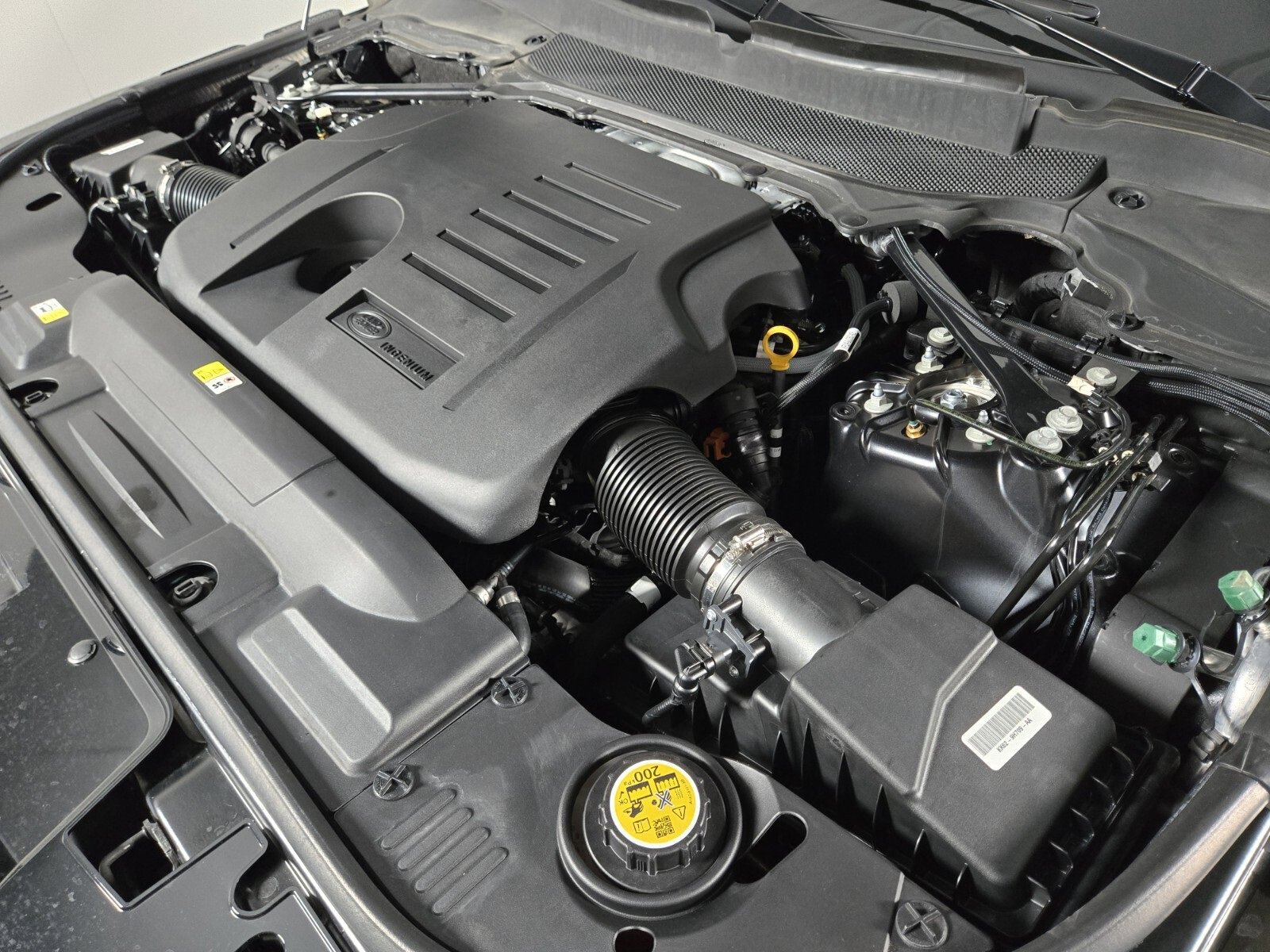 Used 2022 Land Rover Range Rover Sport HSE Silver Edition image 19