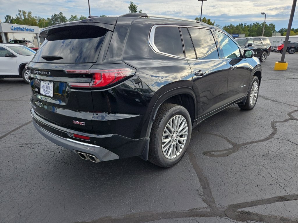Used 2024 GMC Acadia Denali w/ LPO, Floor Liner Package AWD/4WD image 3