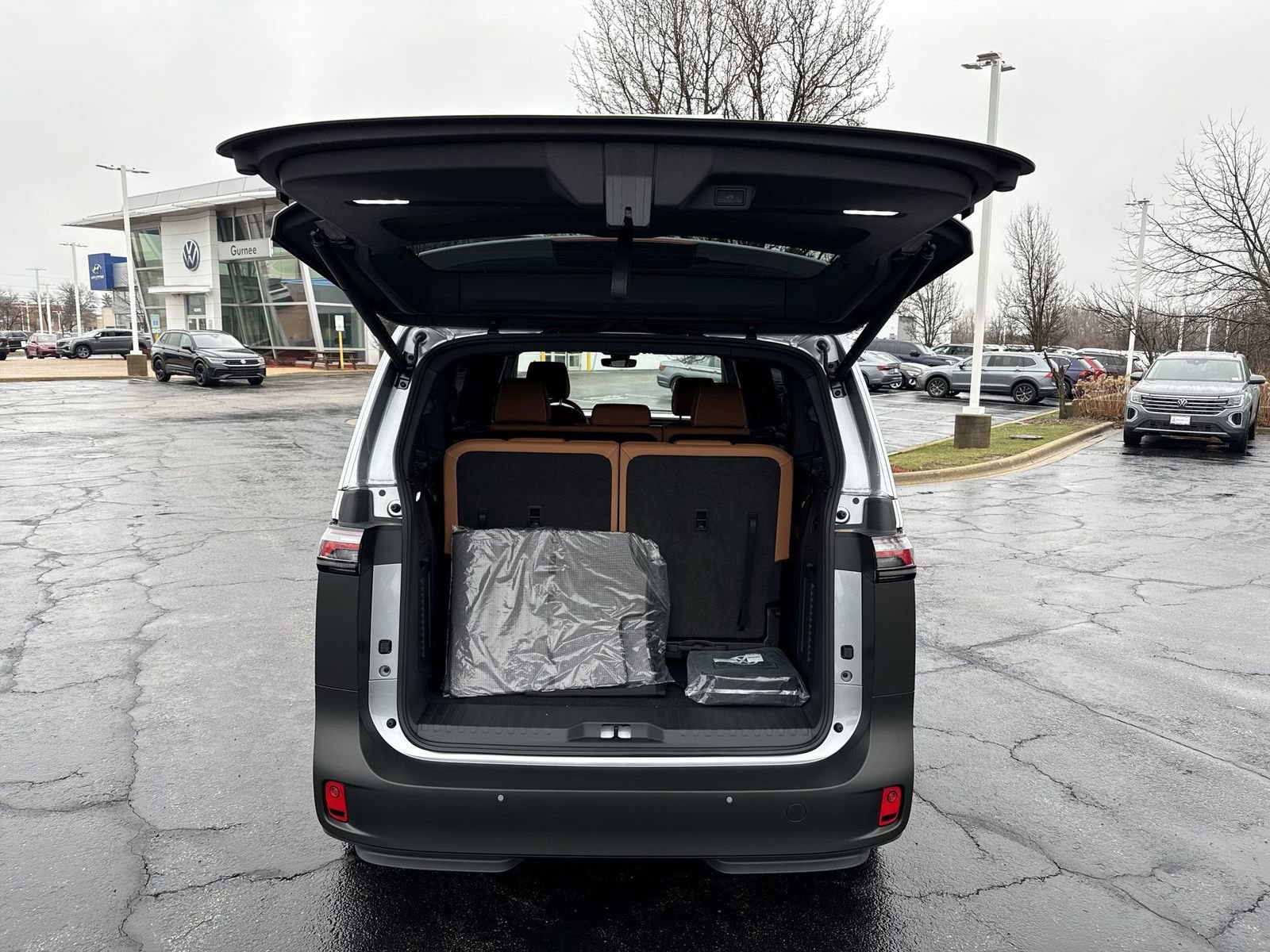 Used 2025 Volkswagen ID. Buzz Pro S image 25