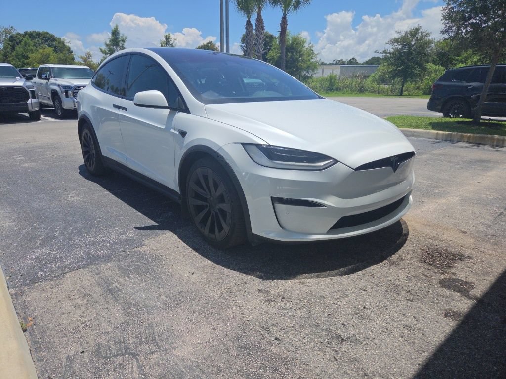 Used 2023 Tesla Model X Plaid AWD/4WD image 3