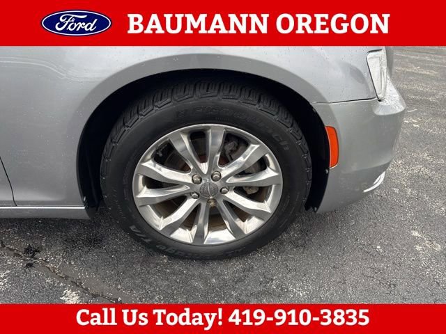 Used 2017 Chrysler 300 C AWD/4WD image 25