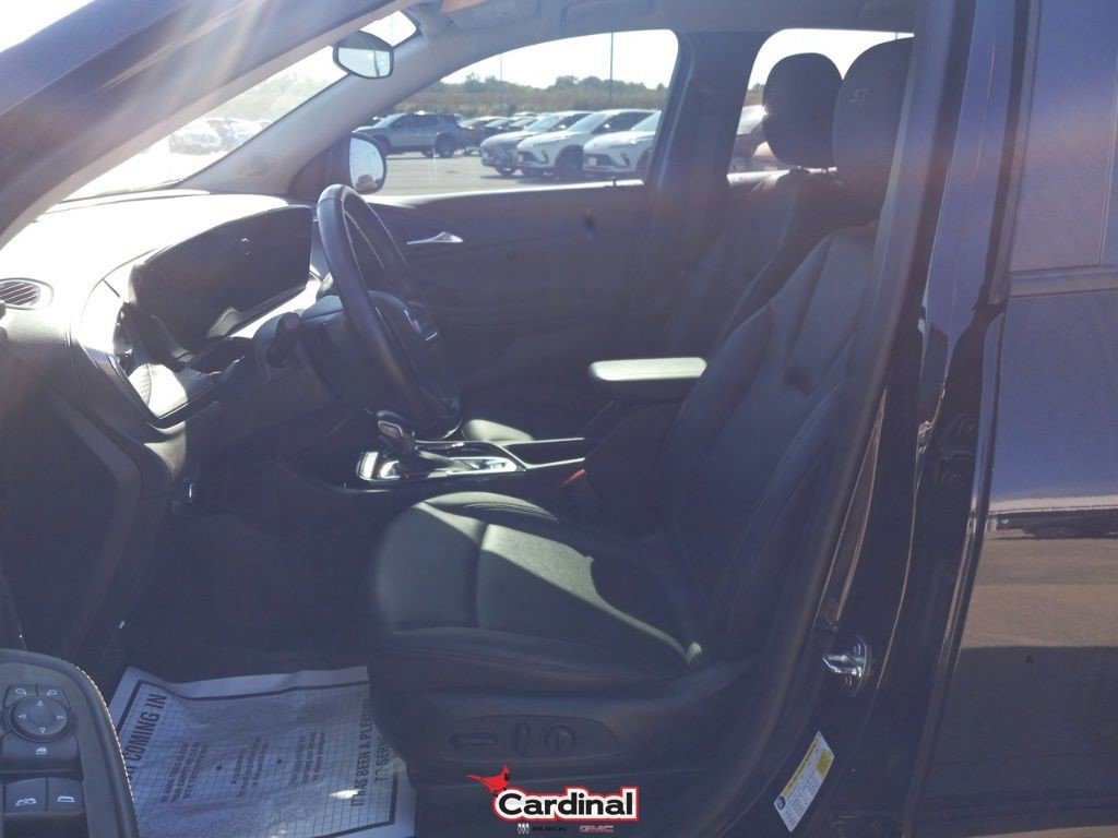 Certified 2024 Buick Encore GX Sport Touring w/ Comfort Package image 16