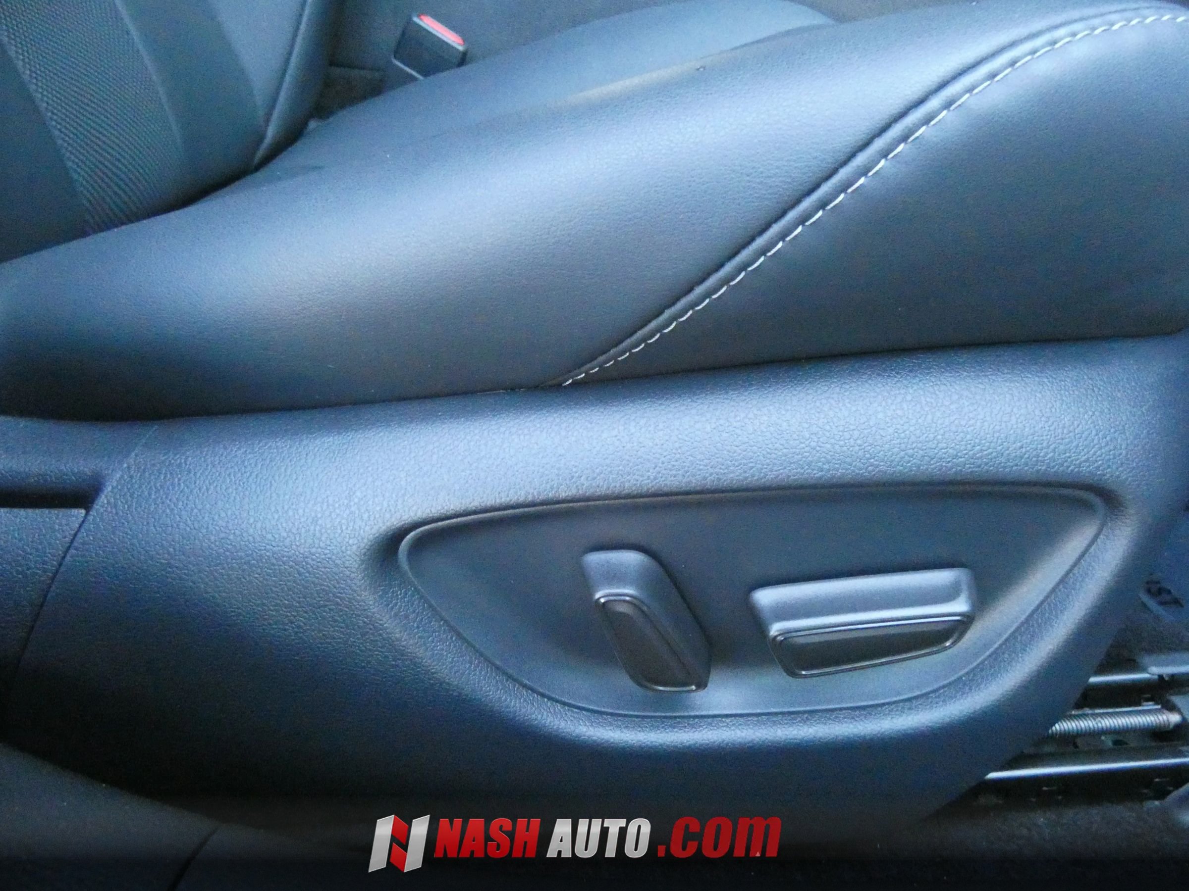 Used 2022 Toyota Mirai w/ Advanced Technology Package RWD image 33