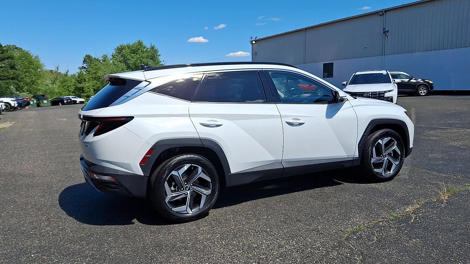 Certified 2024 Hyundai Tucson Limited AWD/4WD image 8