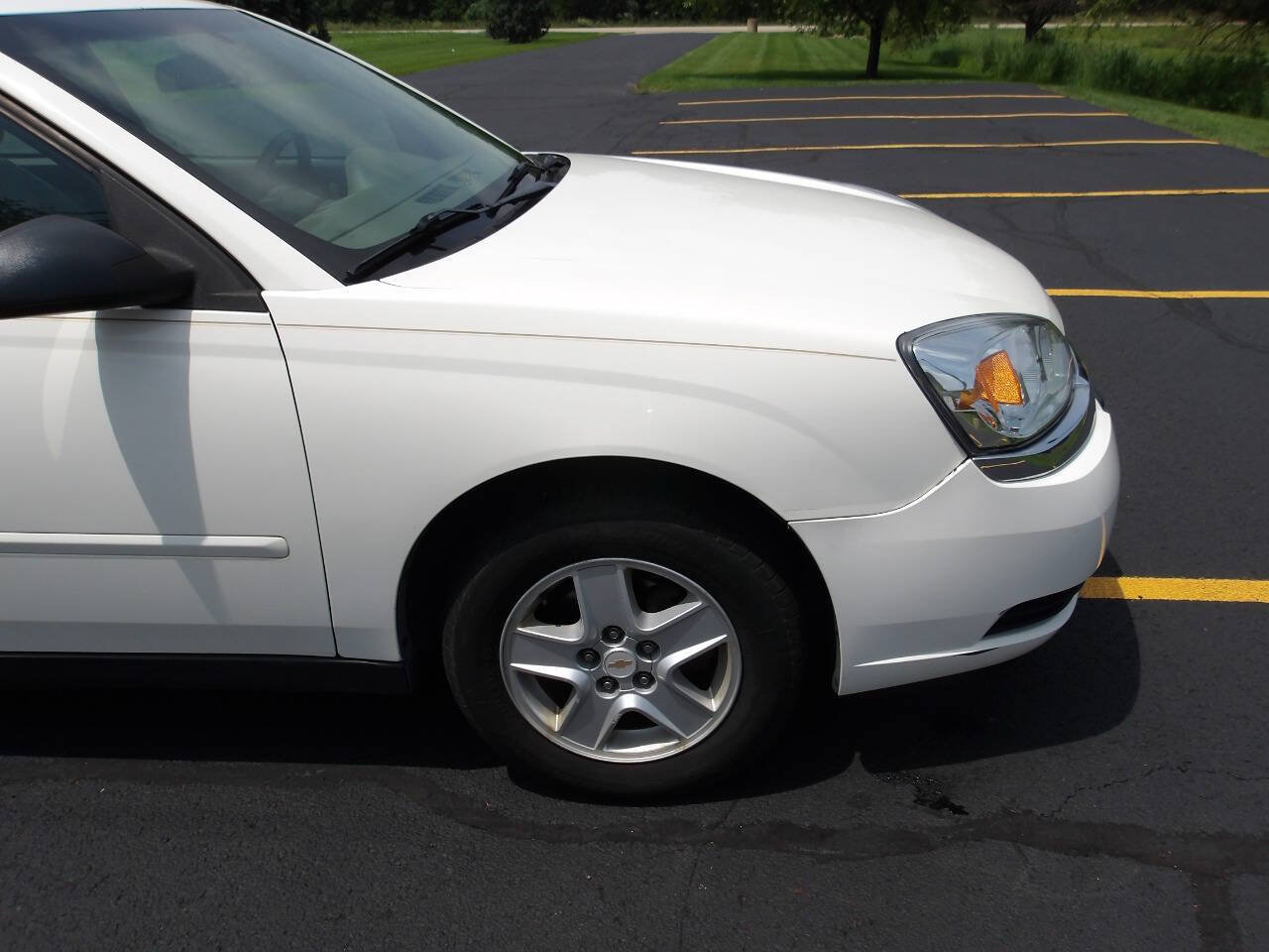 Used 2004 Chevrolet Malibu LS FWD image 26